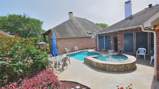 Building Photo - 1314 Caravelle Ct