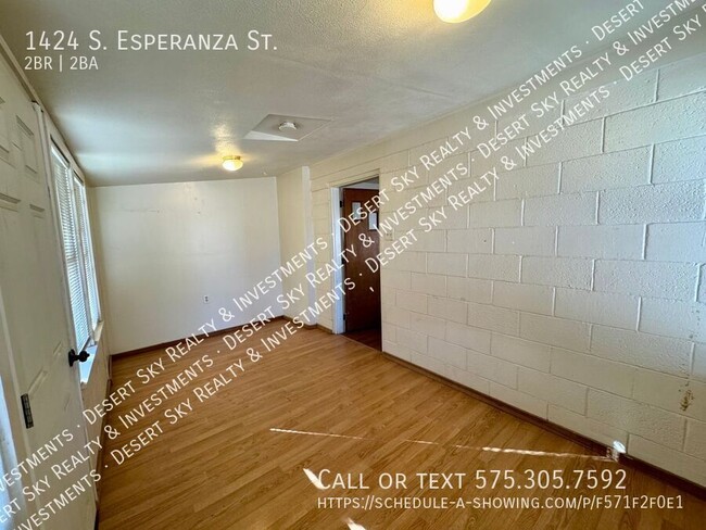 Foto del edificio - 2 Bedroom 2 Bathroom w/Large Fenced Yard