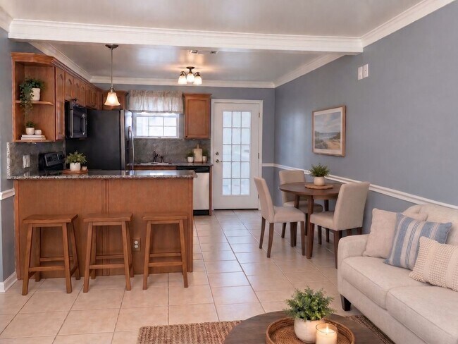Building Photo - 2/1 First Floor Condo in Jax Beach - Pet Friendly, Lawncare Included, In-Unit Laundry!