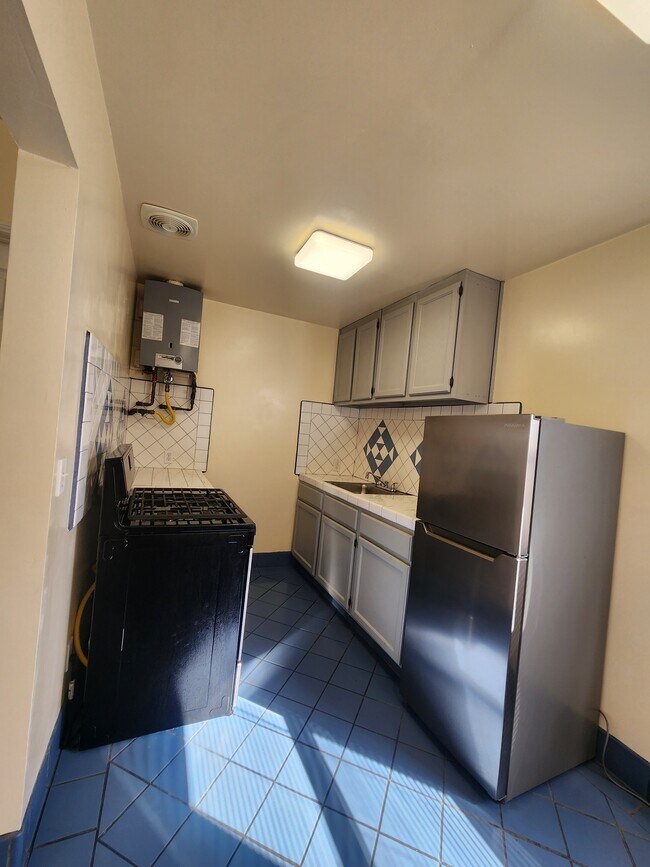 Foto del edificio - 1450 W 220th St