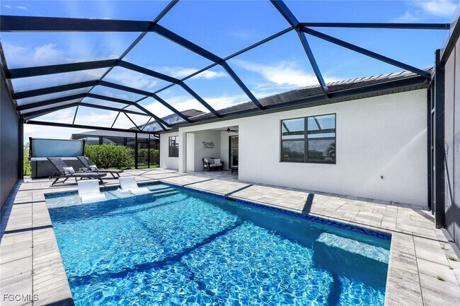 Building Photo - 11477 Canopy Loop
