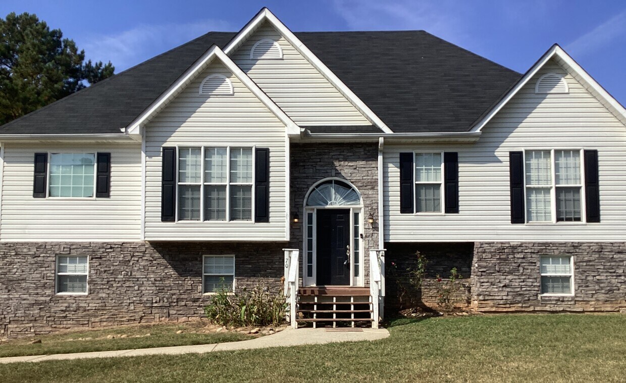 70 Spring Dale Lane House Rental in Dallas, GA
