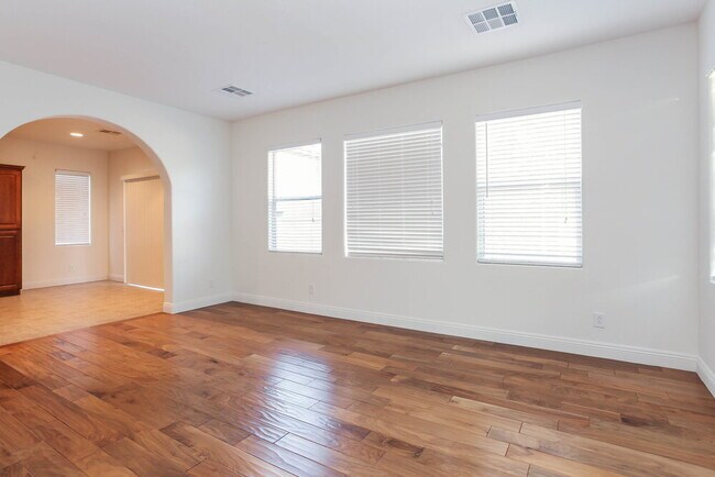 Foto del edificio - 7924 N Kelburn Hill St