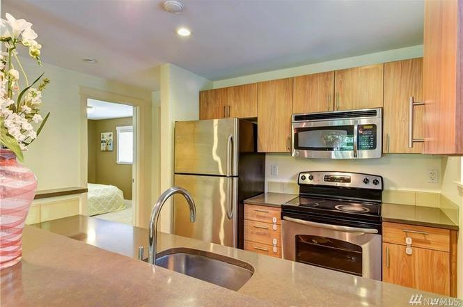 Kitchen - 15291 82nd NE St