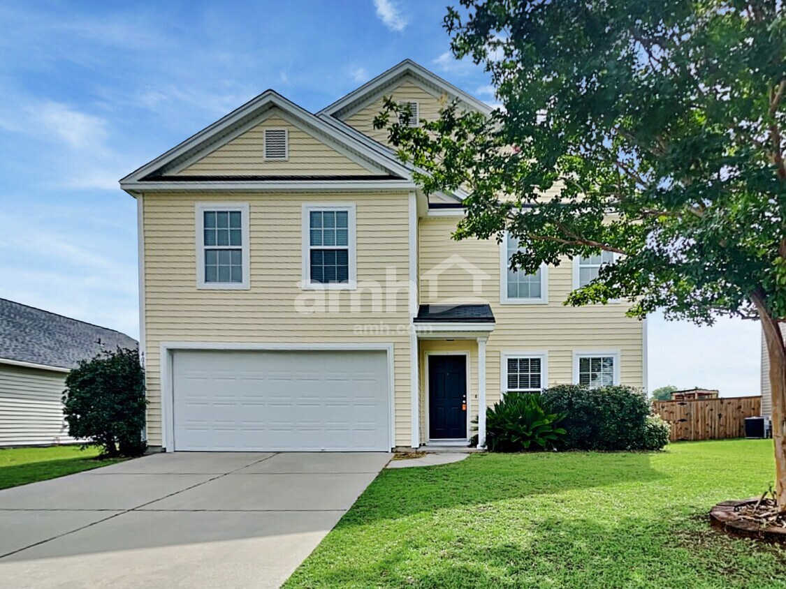 401 Lakewind Drive House Rental in Moncks Corner, SC