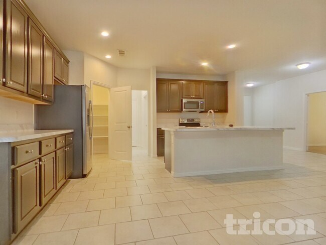 Building Photo - 332 Marble Creek Dr