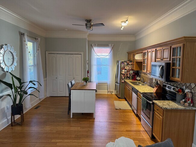 Foto del edificio - 772 Barber St