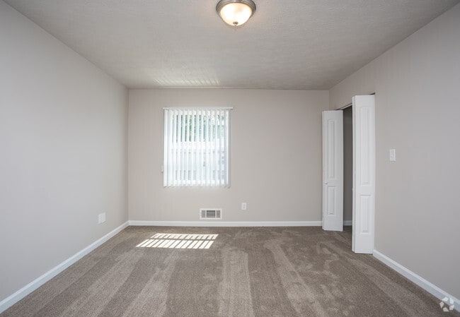2BR, 1.5BA - 1,114 SF - Nirvana Cranbrook