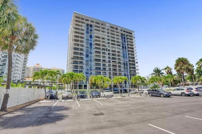 Building Photo - 3031 N Ocean Blvd