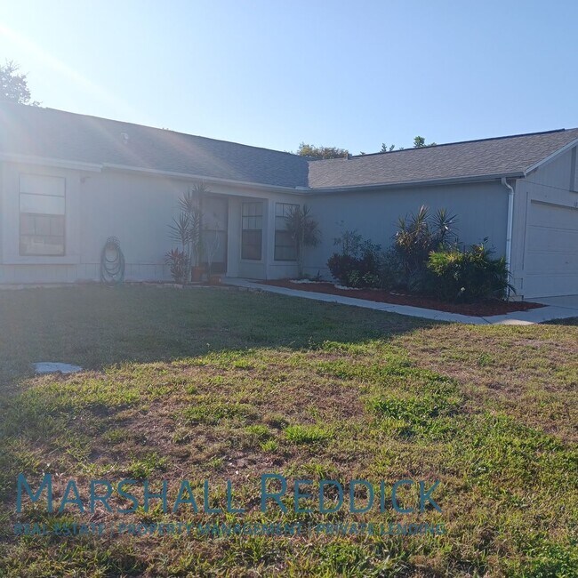 Foto del edificio - Charming 3 Bedroom 2 Bathroom Single Famil...