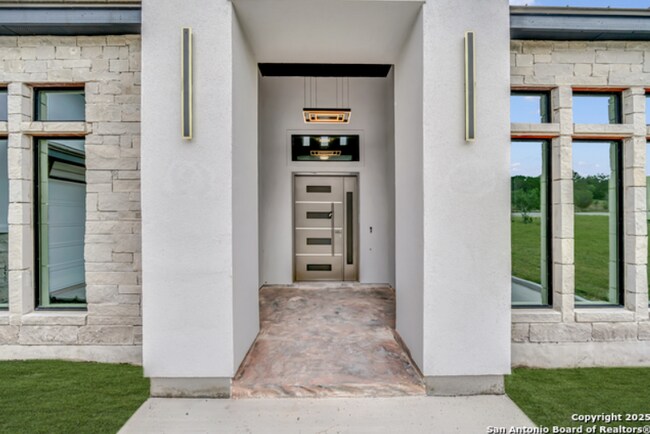 Foto del edificio - 6846 Spring Branch Rd
