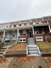 Building Photo - 1832 E 28th St