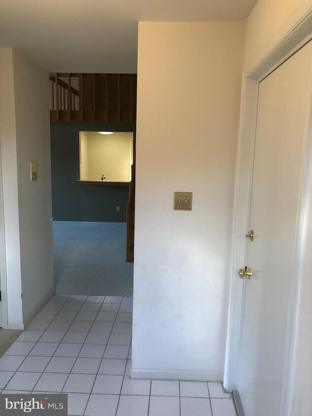 510 Mountainview Dr, Chesterbrook, PA 19087 Room for Rent in