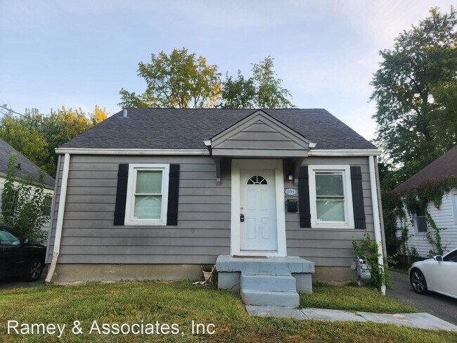 Building Photo - 4 br, 2 bath House - 609 Compton St