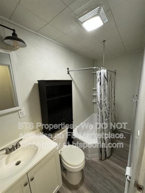 Building Photo - 119 Vanburen Ct