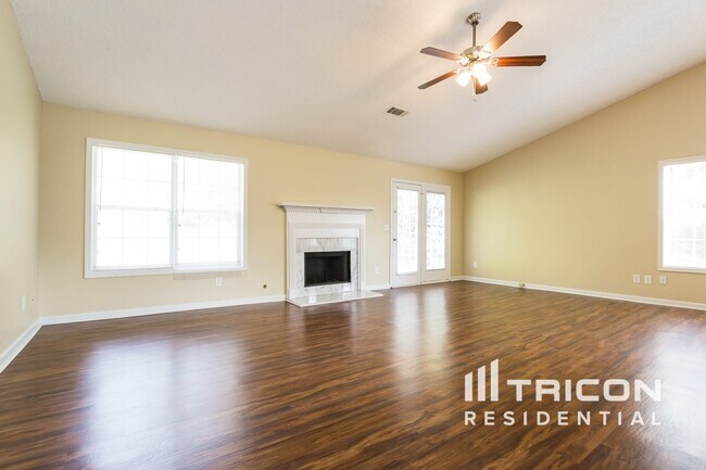 Foto del edificio - 2920 Williams Farm Dr