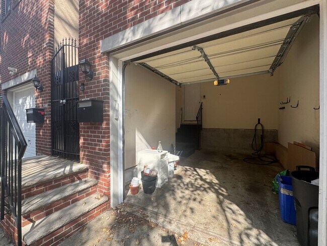 Photo - 875 N Lawrence St Townhome