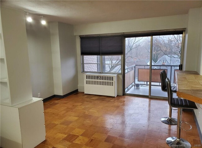 Foto del edificio - 80 Cartright St