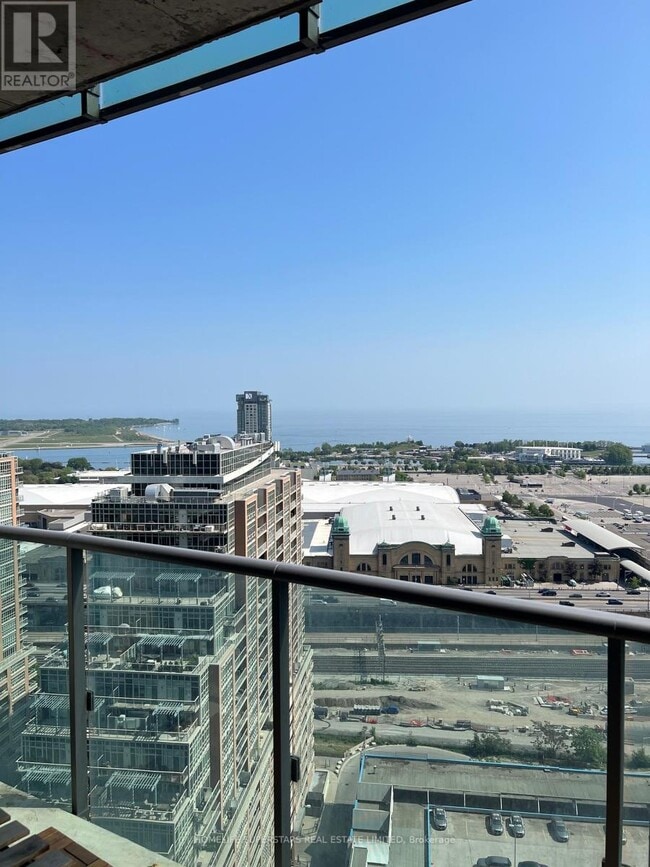 Photo du bâtiment - 150 E Liberty St