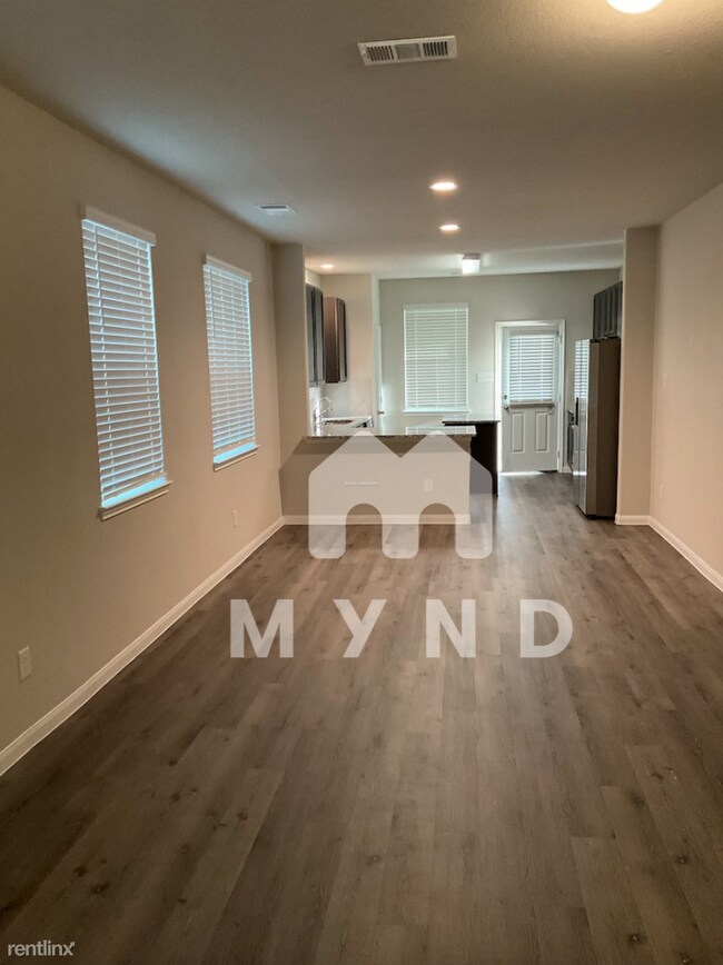 Building Photo - 4 br, 2.5 bath House - 22350 Clear Castle Dr