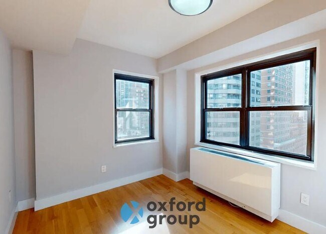 Foto del edificio - West 54th Street
