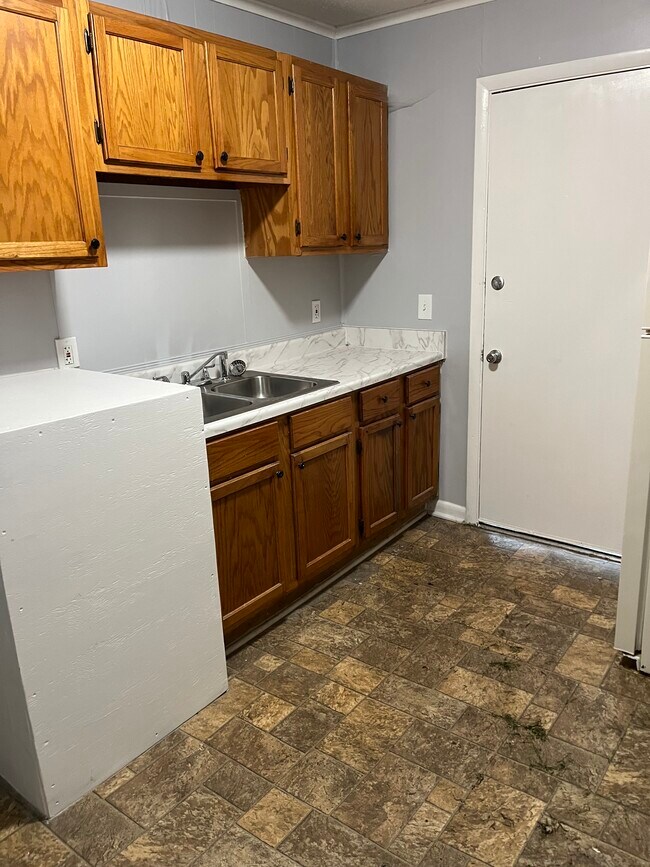 Foto del edificio - 2437 Herman St