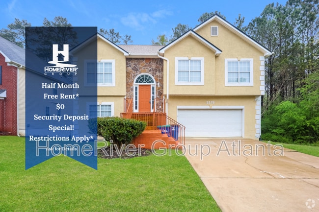 Building Photo - 2175 Lake Royale Dr