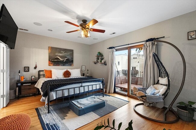 Foto del edificio - 1512 N Hudson Ave