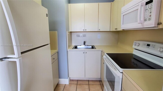 Foto del edificio - 7259 W 24th Ave