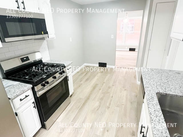 Foto del edificio - 13526 Cedar Rd