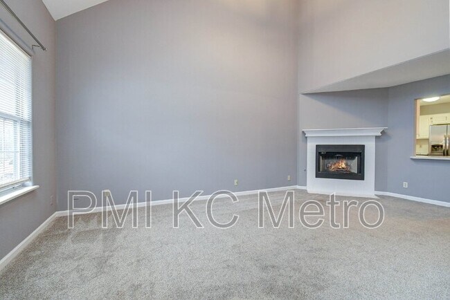 Building Photo - 15813 E 20 St S