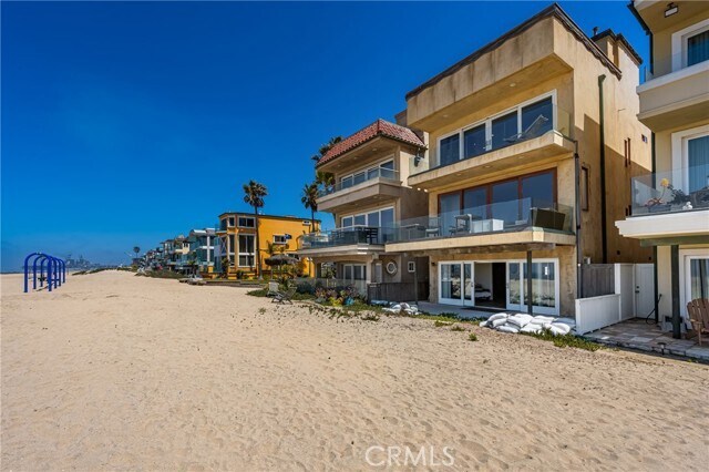 Building Photo - 87 Surfside Ave.