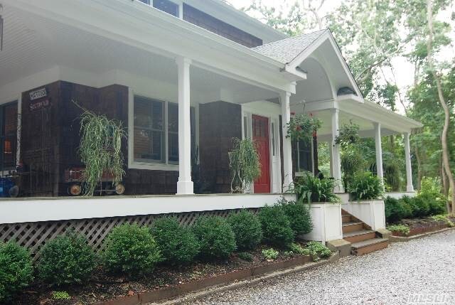 Foto del edificio - 300 Clearview Rd