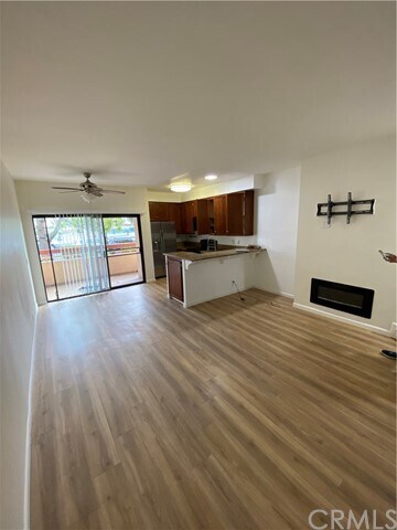 Foto del edificio - 941 W Carson St