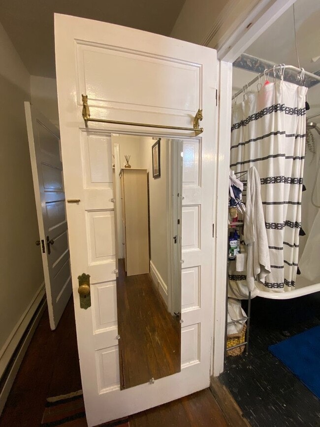 Photo - 312 S Upper St Apartment