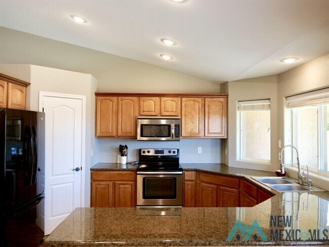 Foto del edificio - Stunning 3 Bed 2 Bath Home in Clovis, NM