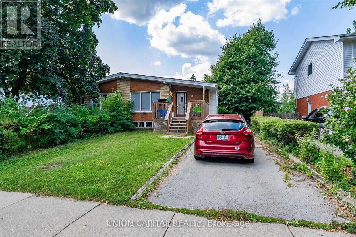 Primary Photo - 26 Blackthorne Ave