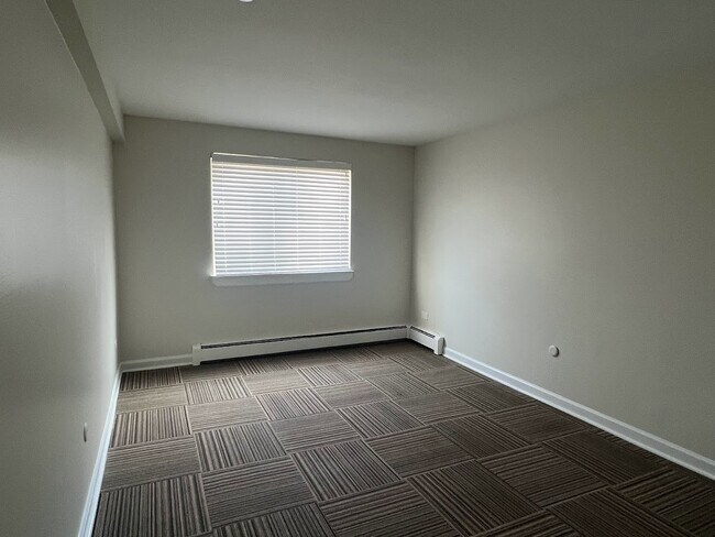 Foto del edificio - 8810 Briar Ct