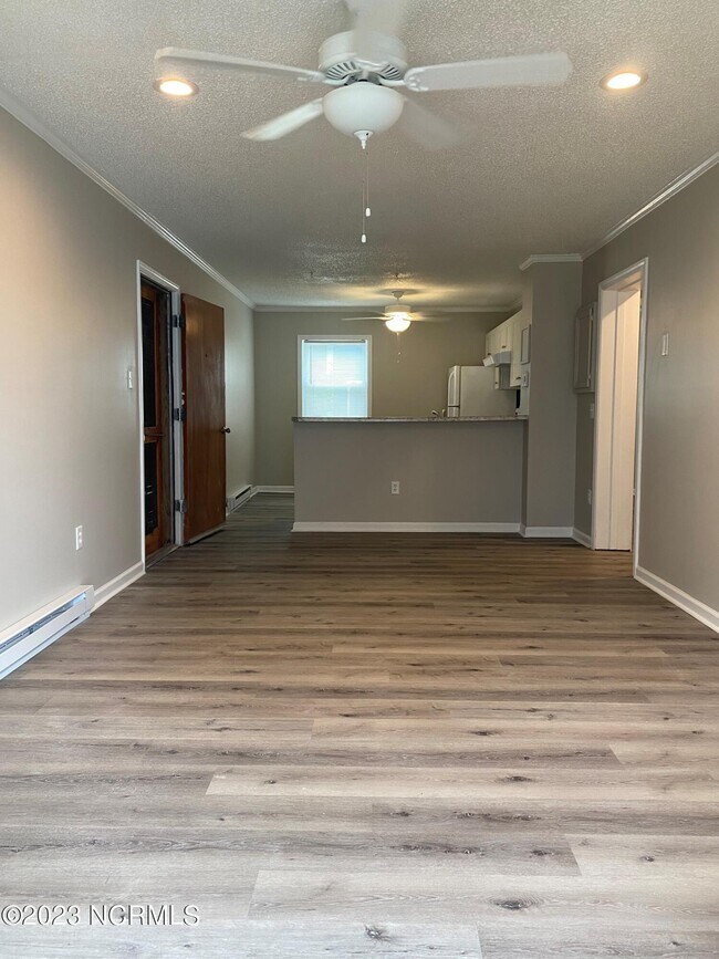 Foto del edificio - 2182 New River Inlet Rd