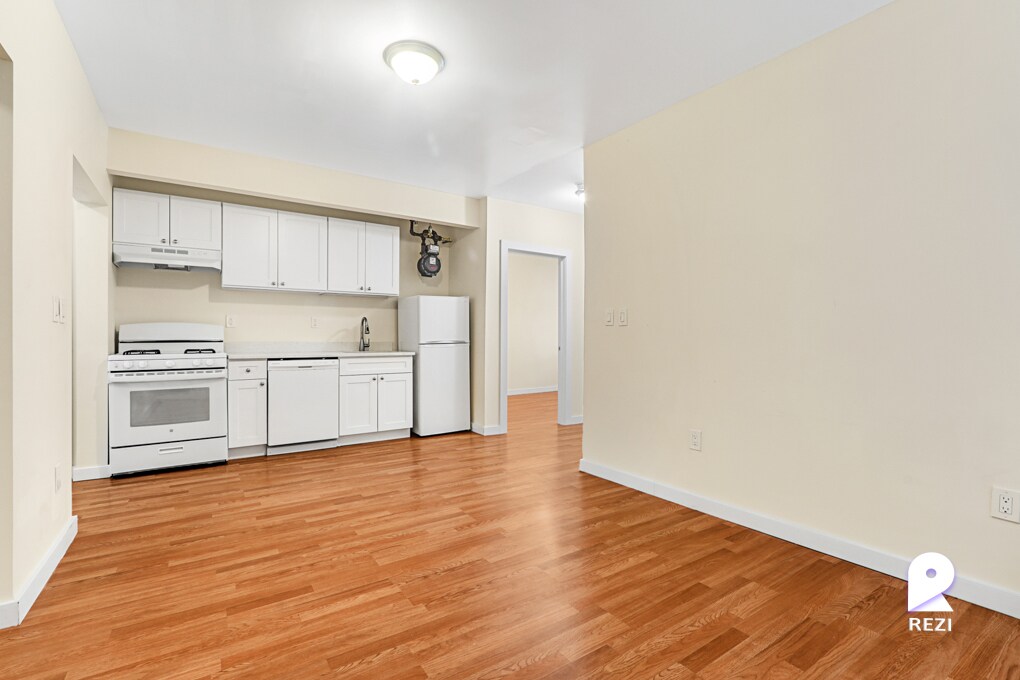 1 Ave Unit 21C, New York, NY 10033 Apartment for Rent in New