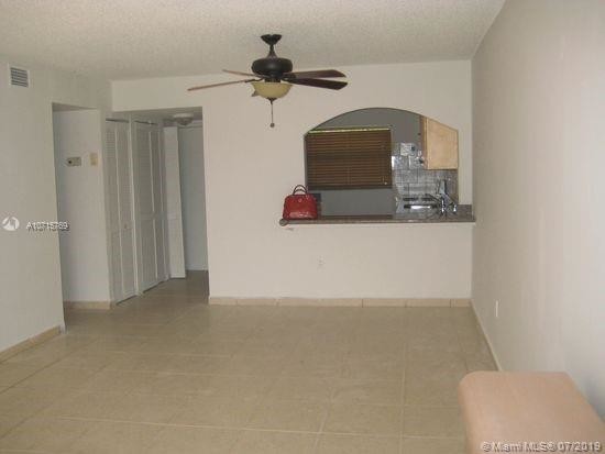 Foto del edificio - 510 W Park Dr