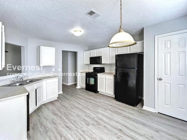 Foto del edificio - 2766 High Tide Dr