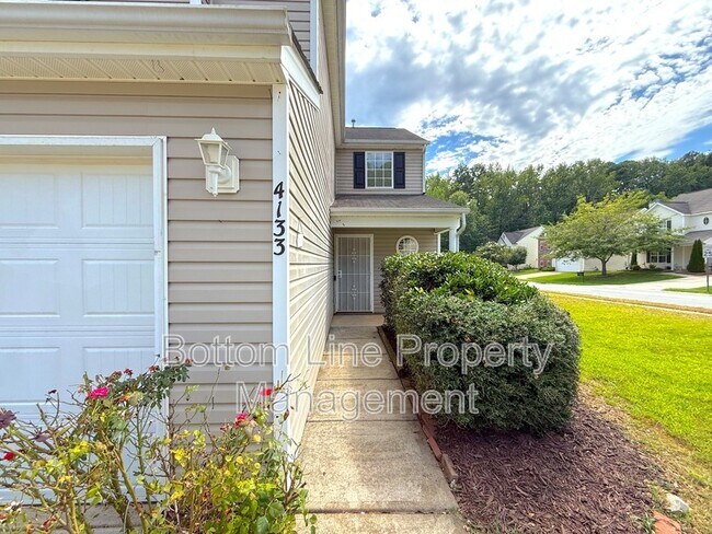 Foto del edificio - 4133 Robinwood Dr