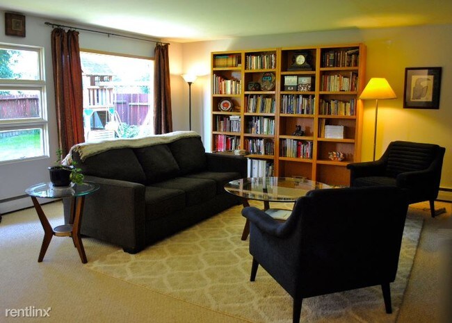 Foto del edificio - 4 br, 2 bath House - 2175 Cascade St