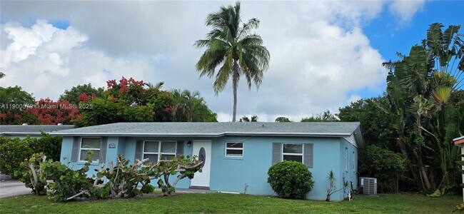 Foto del edificio - 3713 Island Rd