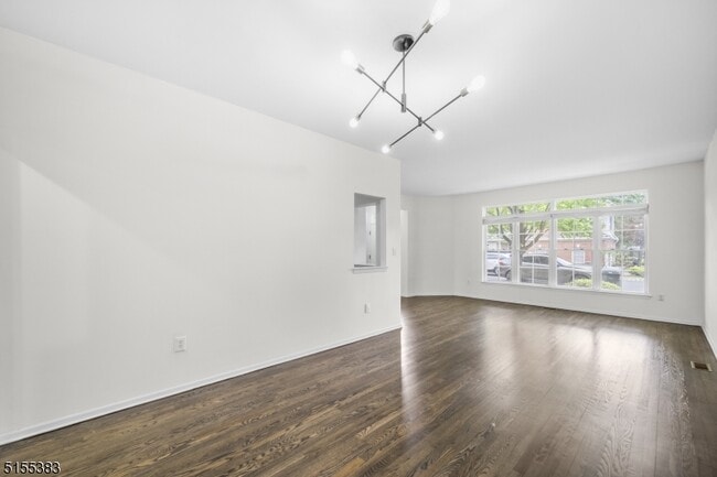 Building Photo - 116 Loft Dr