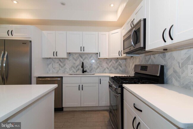 Foto del edificio - 1811 First St NW