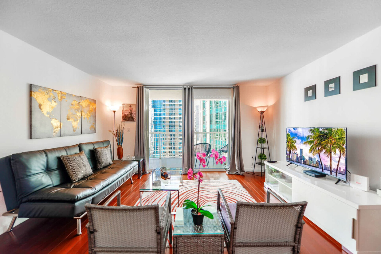 Primary Photo - 1200 Brickell Bay Dr