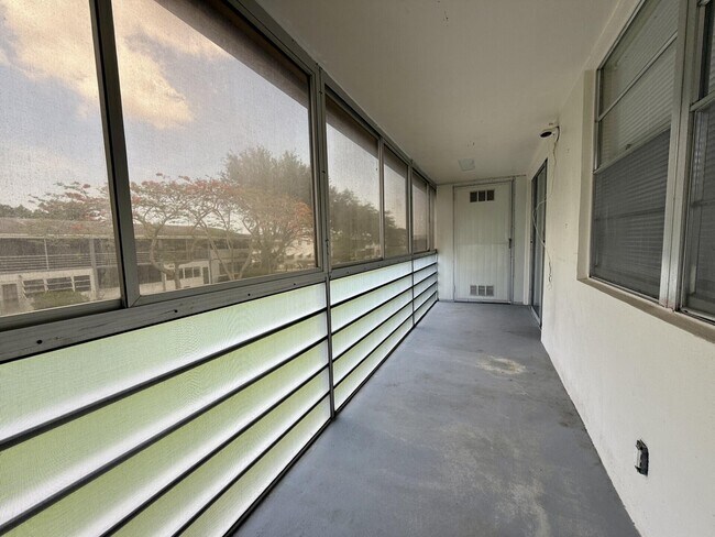 Foto del edificio - 118 Andover E
