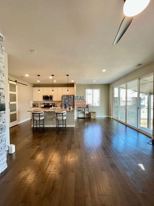 Foto del edificio - 1108 Preble Ct